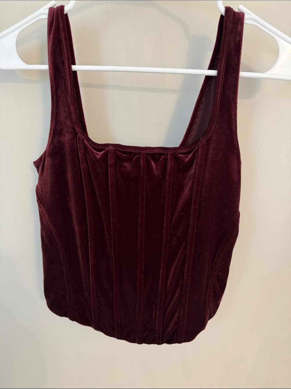 Express Velvet Square-Neck Camisole in Burgundy